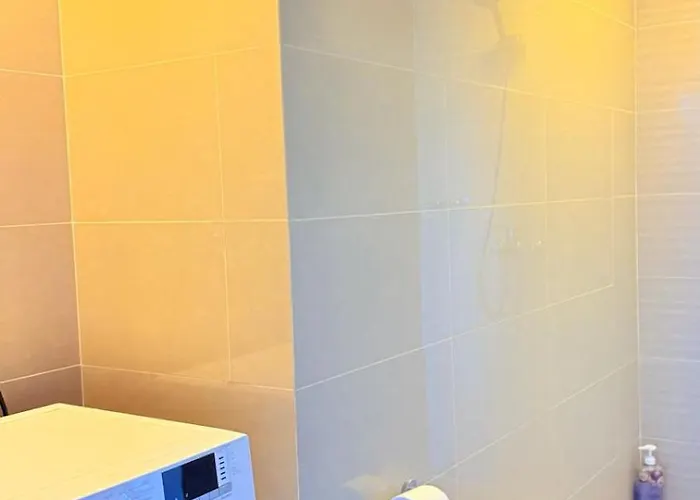 Uptown Parksuites Tower One - Bgc Taguig, Manila