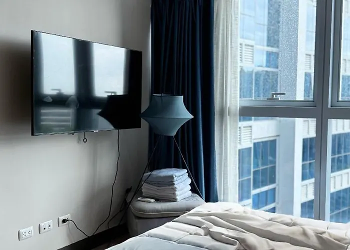Uptown Parksuites Tower One - Bgc Taguig, Apartment *